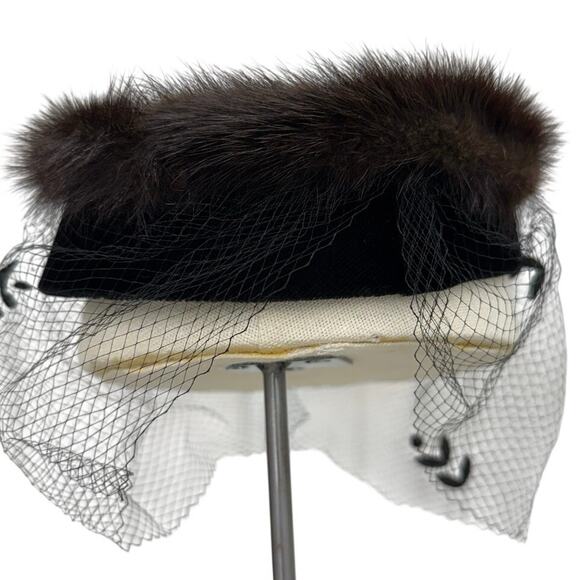 Vintage 1960s Brown Fur Ring Hat Black Velvet Veil Fascinator main image 6